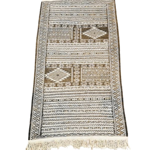 DGN-0130_ Handmade Moroccan  rugs